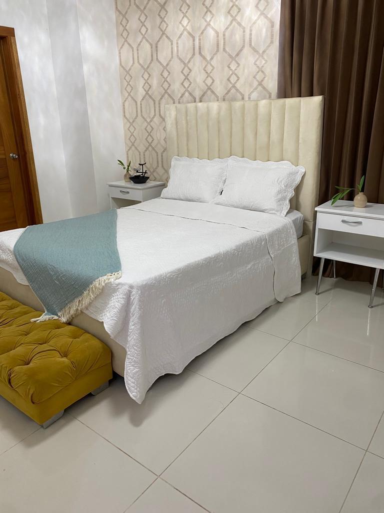Apartamento de 3 Habitaciones en Venta en el Ensanche Isabelita.  Foto 7323510-4.jpg