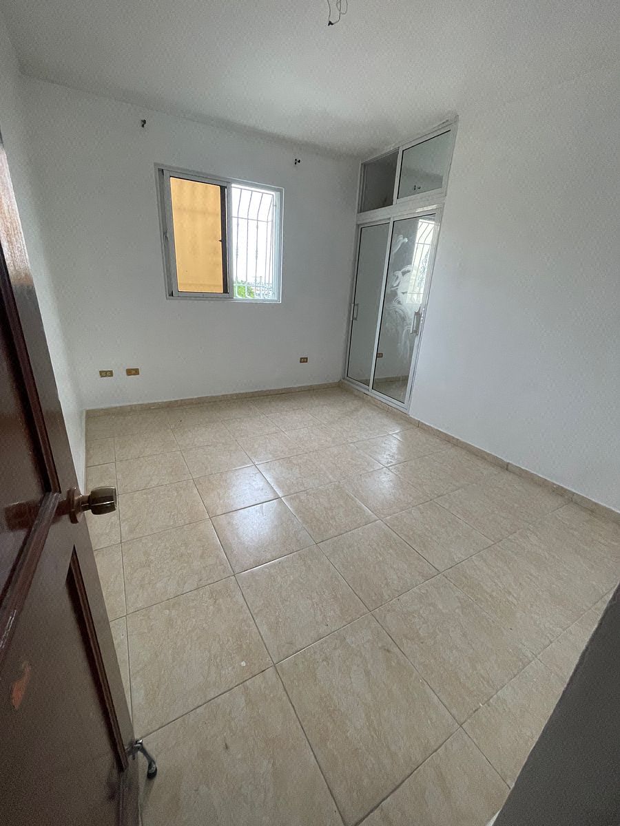 Apartamento en Respaldo los tres Ojos las Américas Foto 7323570-2.jpg