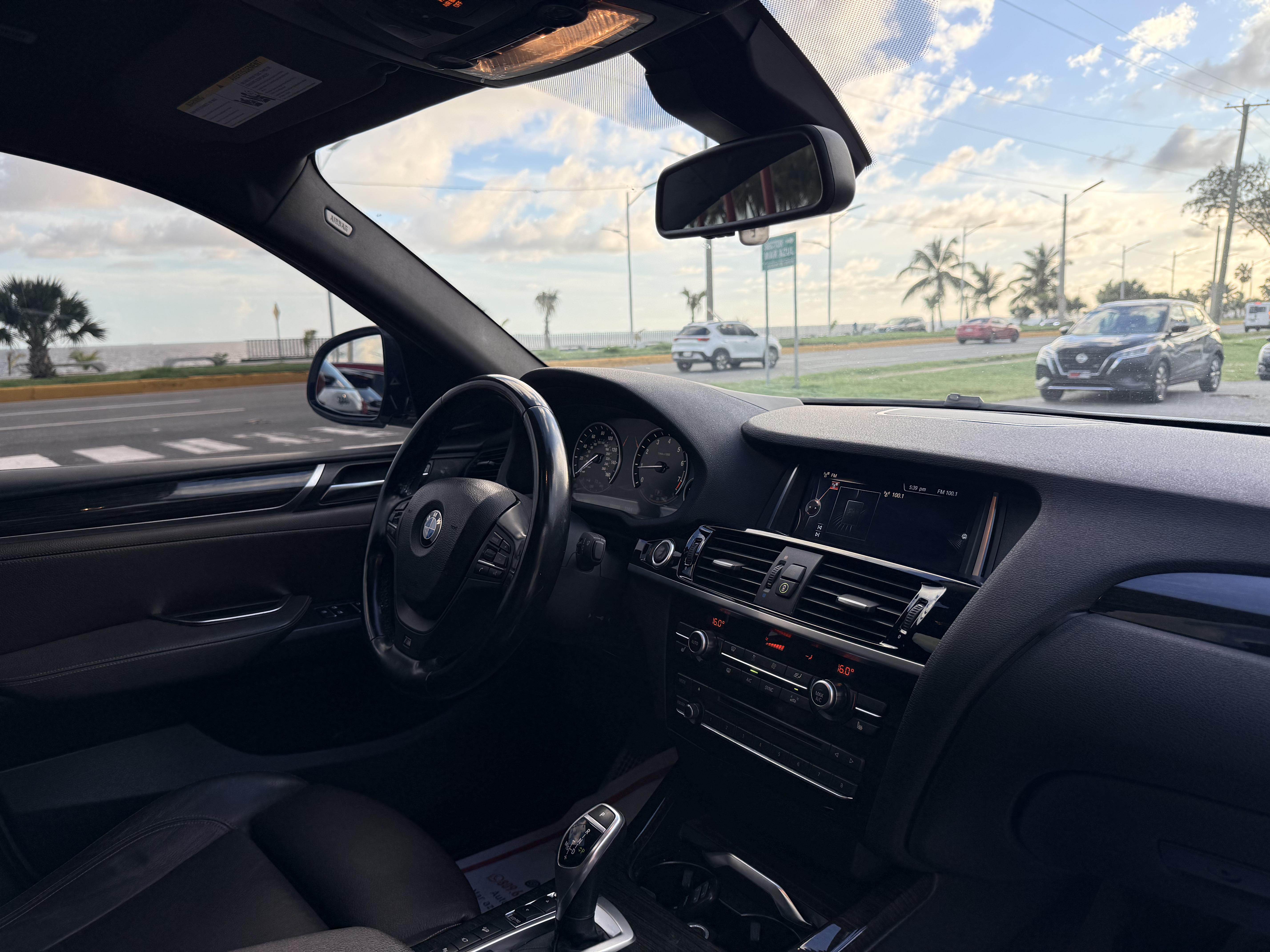 BMW X4 XDrive 35i 4WD 2015 Foto 7323797-7.jpg