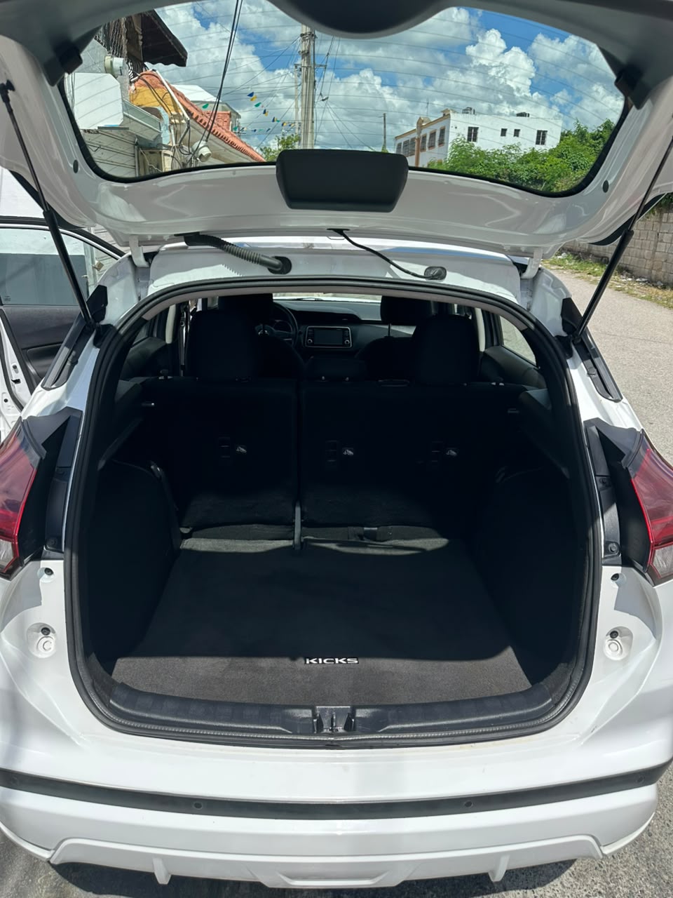Nissan Kicks S 2021  Foto 7323853-9.jpg