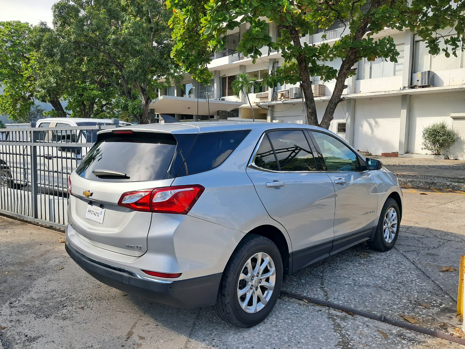 Chevrolet Equinox 2020 Foto 7323905-3.jpg