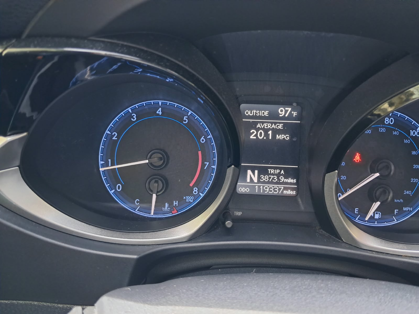 Toyota Corolla S 2014 Foto 7323908-13.jpg