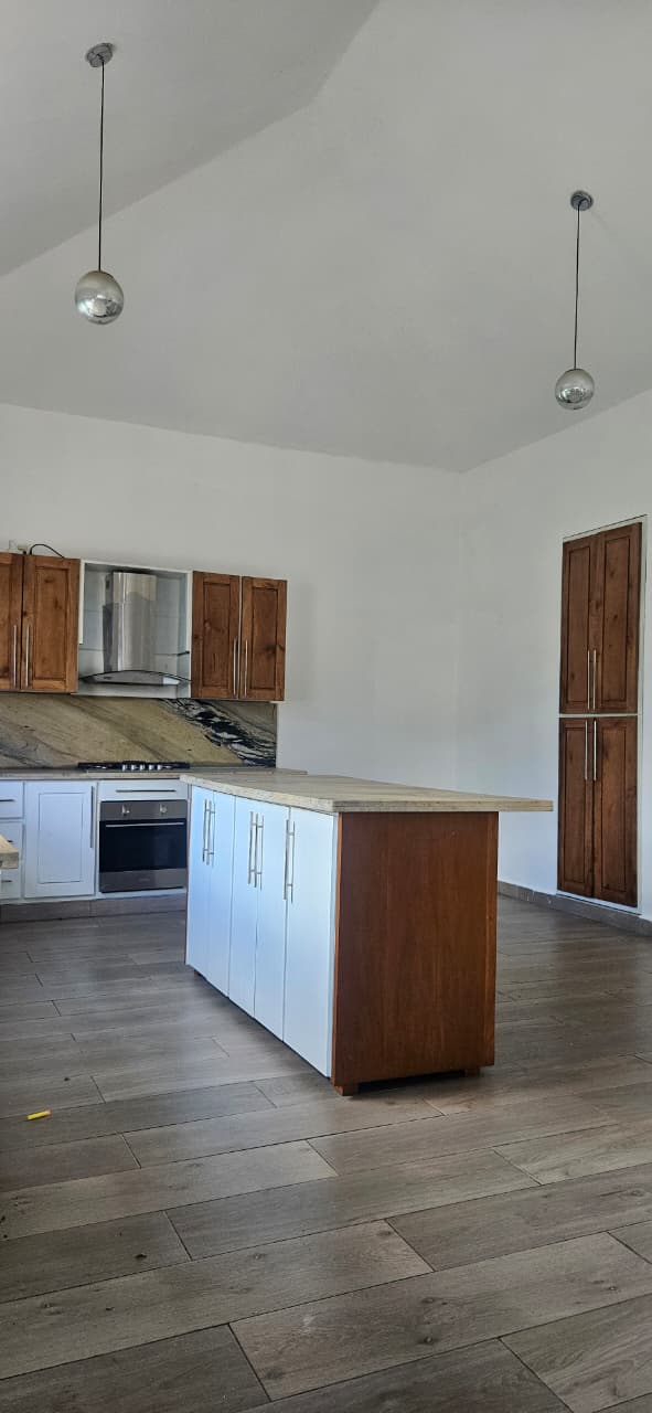 EXCELENTE APARTAMENTO EN RENTA  Foto 7323909-2.jpg