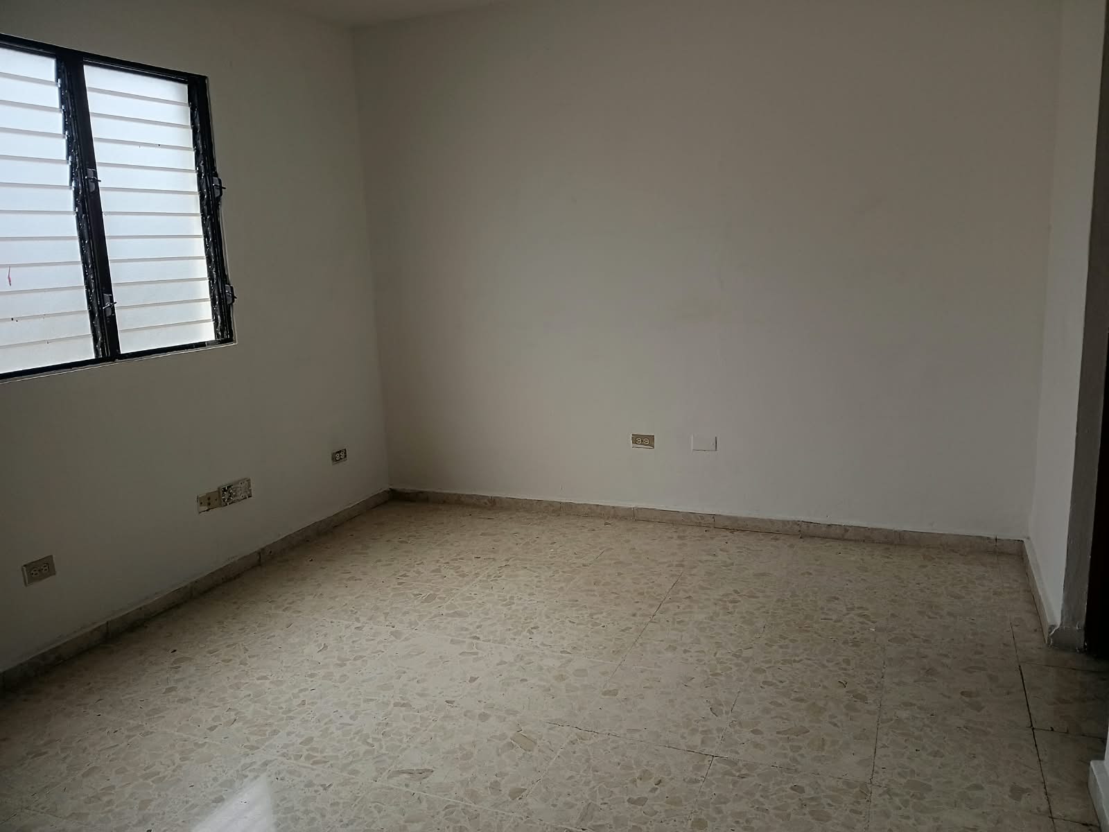 ALQUILO APARTAMENTO EN LOS CACICAZGOS Foto 7323915-2.jpg