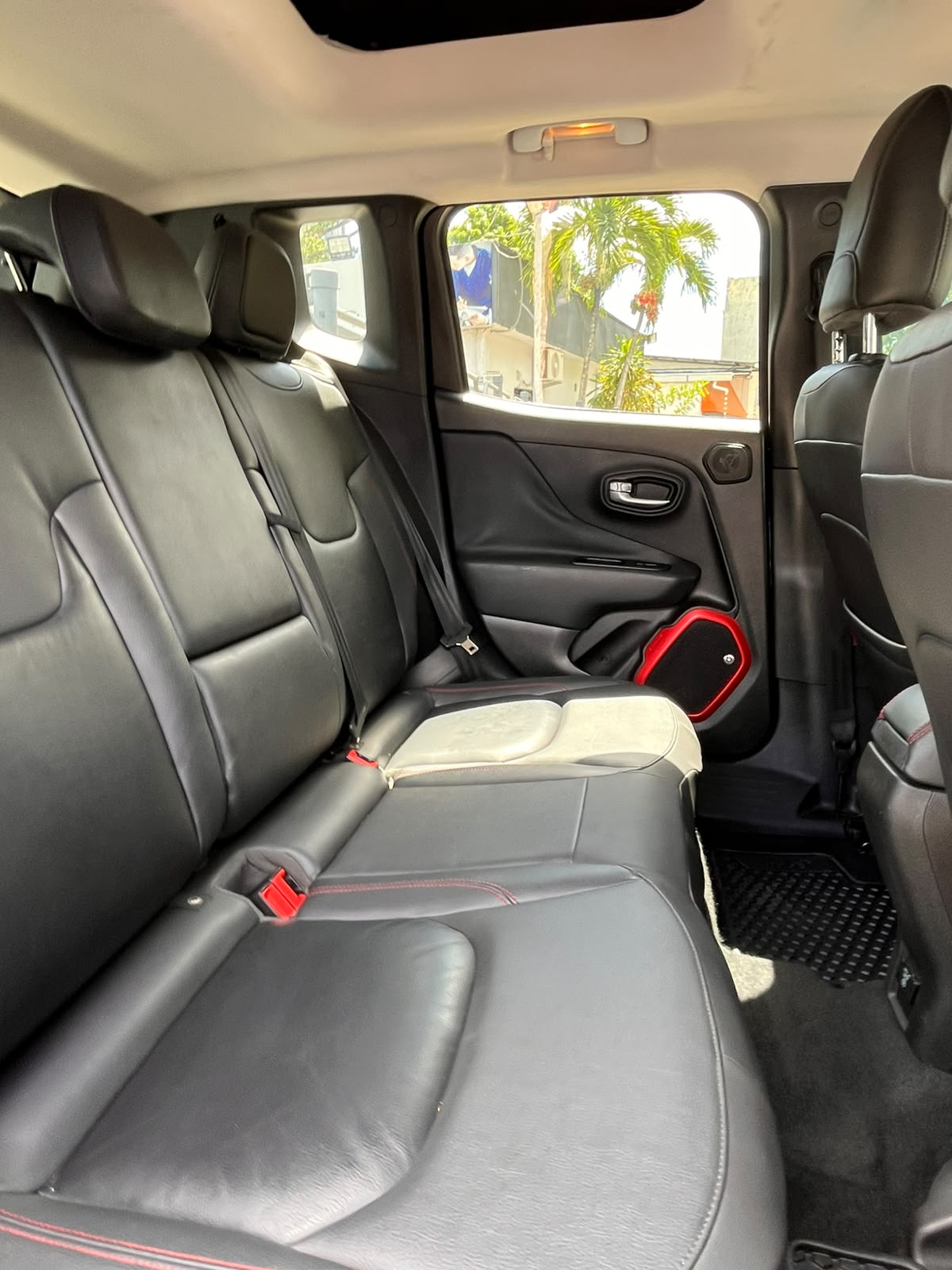 JEEP RENEGADE 2017 Foto 7323927-8.jpg