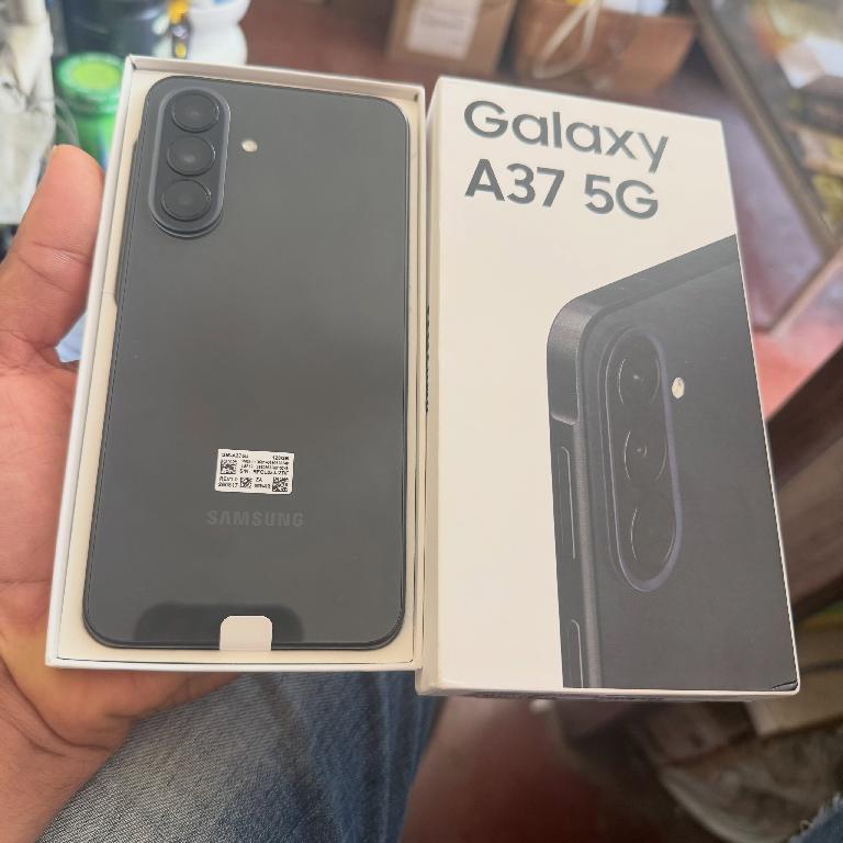 Samsung A37 5G de 128gb y 6gb ram Equipo Nuevo Desbloqueado 1mes de ga Foto 7323937-1.jpg