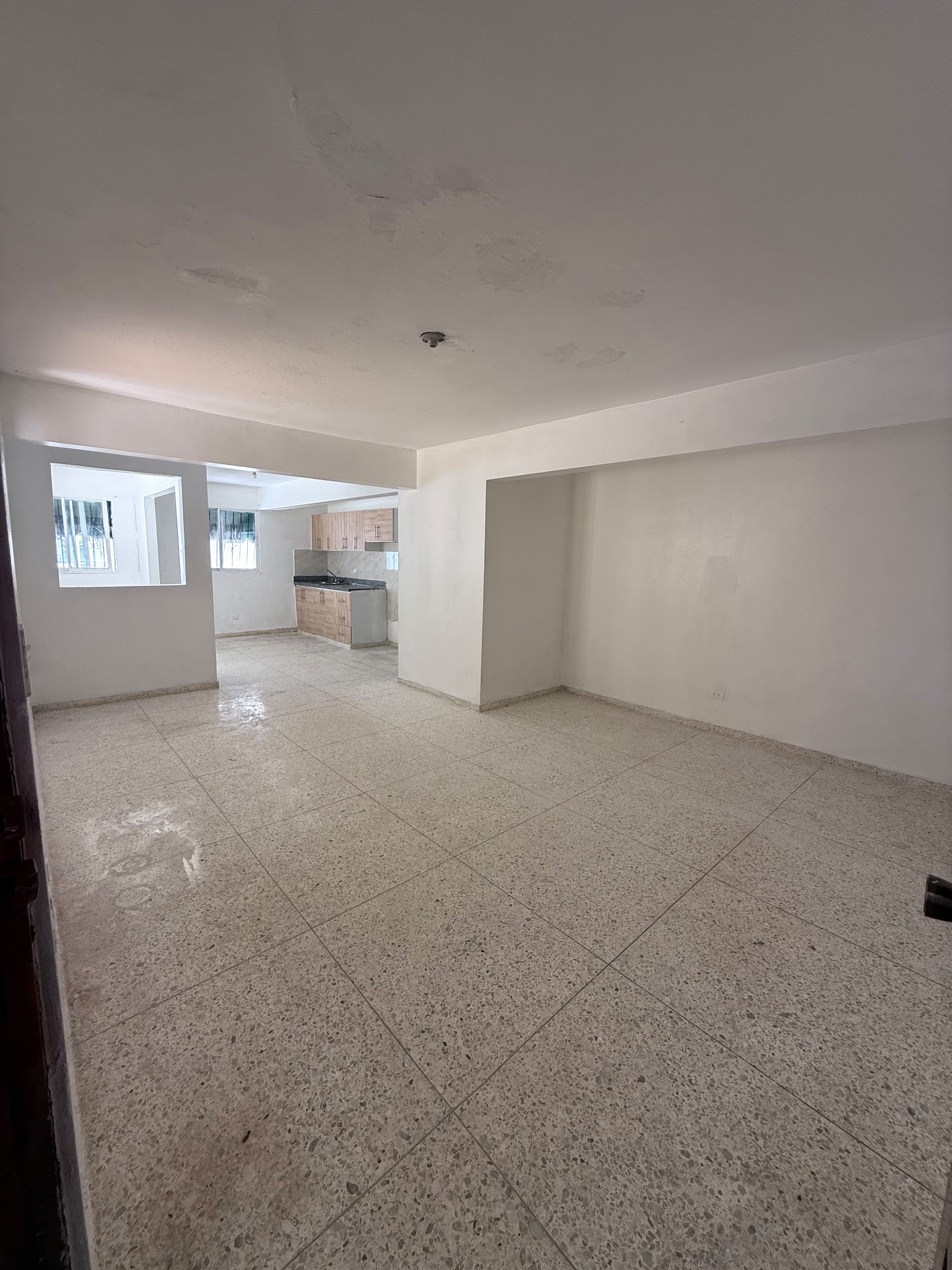 Vendo en BELLA VISTA USO MIXTO Foto 7323951-10.jpg