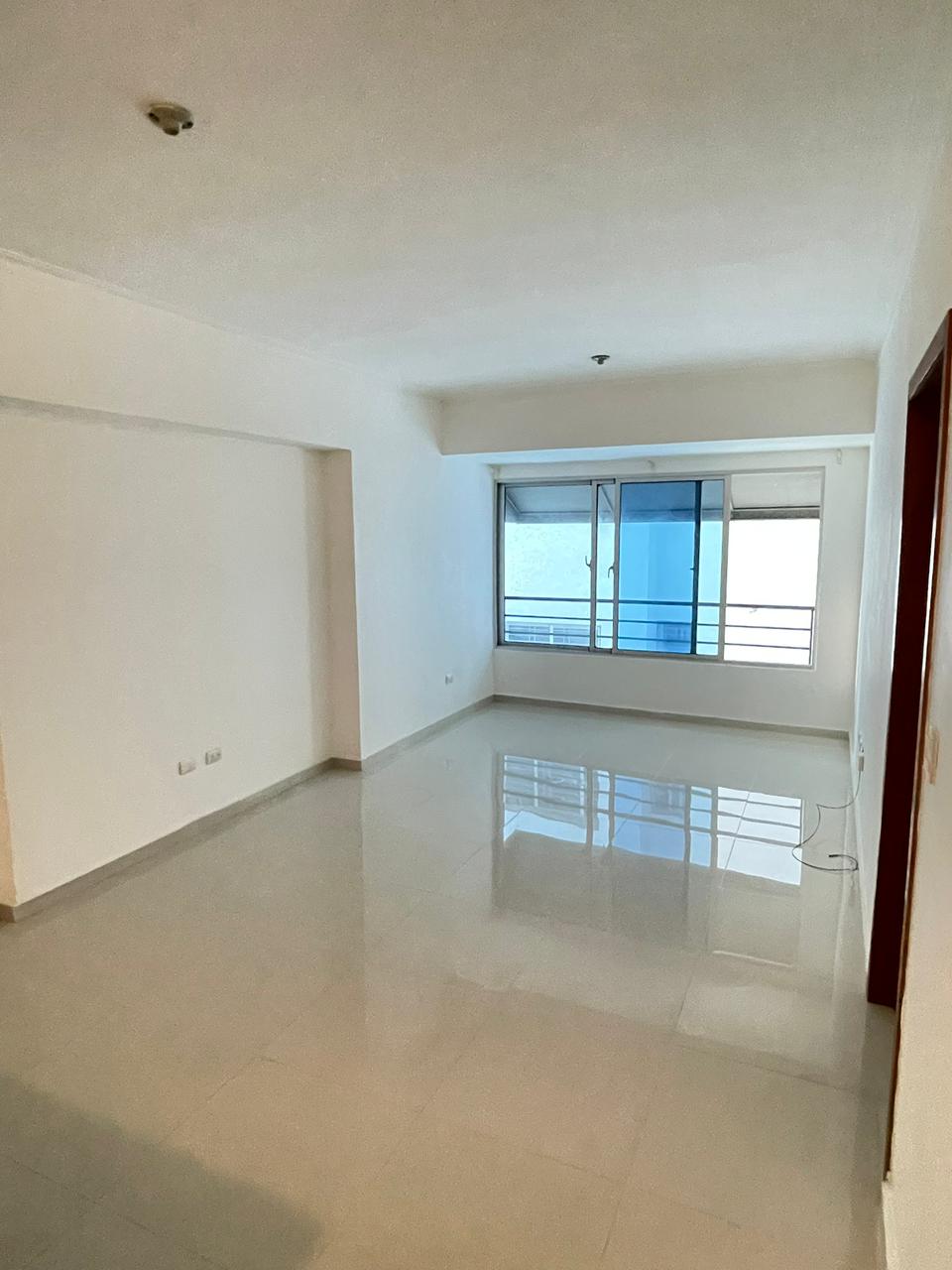 APARTAMENTO EN ALQUILER  Ensanche Paraiso  Foto 7324053-1.jpg