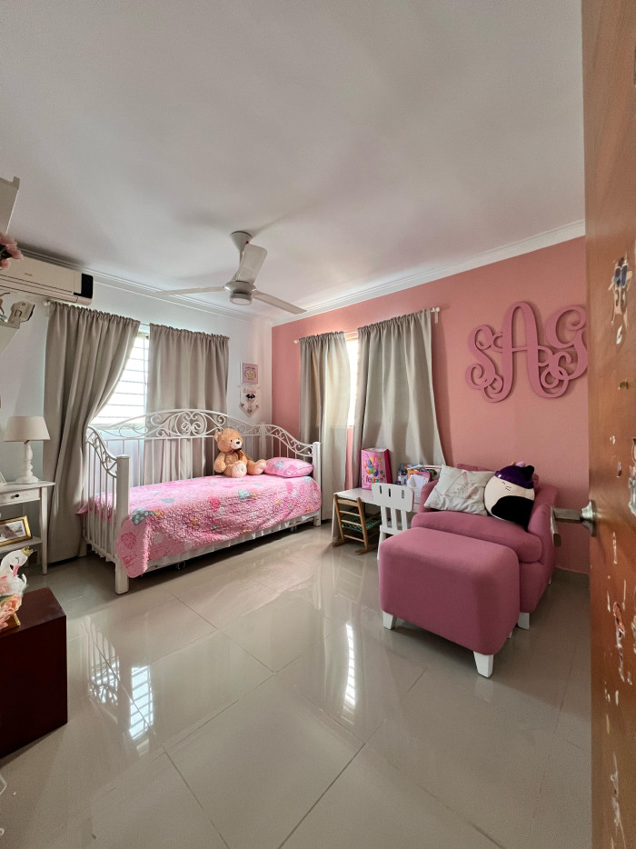 En Venta Hermoso Penhouse en Altos de Arroyo Hondo II Foto 7324055-3.jpg