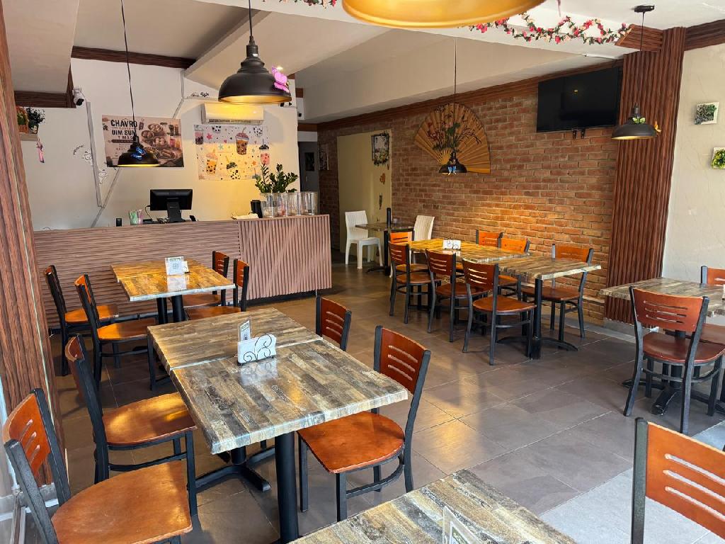 Excelente local ubicado en la Esperilla ideal para restaurantes y salo Foto 7324089-1.jpg
