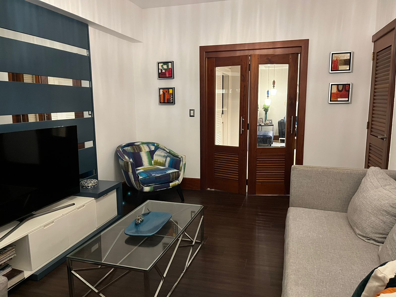 SE ALQUILA APARTAMENTO AMUEBLADO EN PIANTINI Foto 7324114-2.jpg