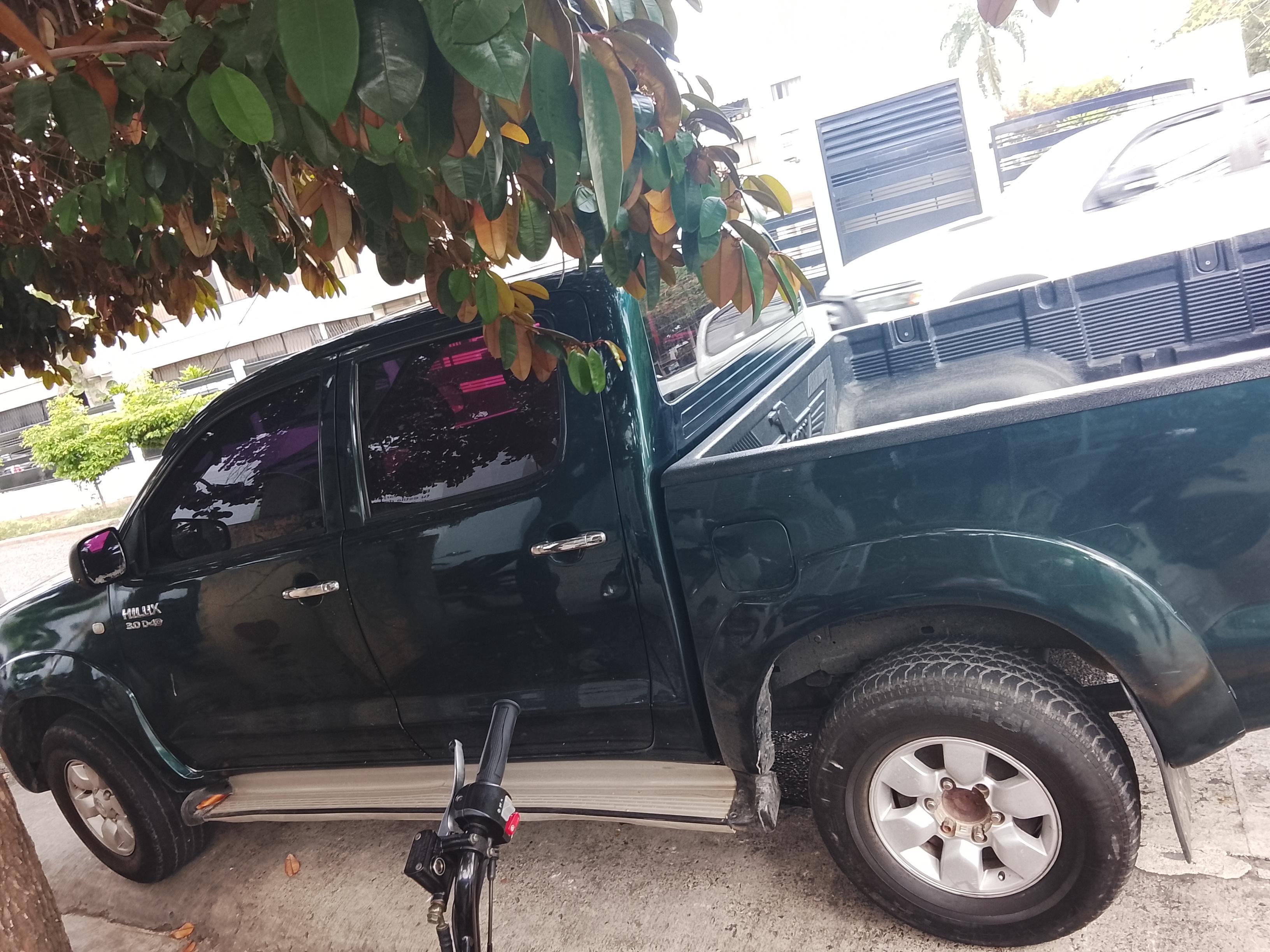 Camioneta Toyota Hilux en Santo Domingo Oeste Foto 7324258-3.jpg