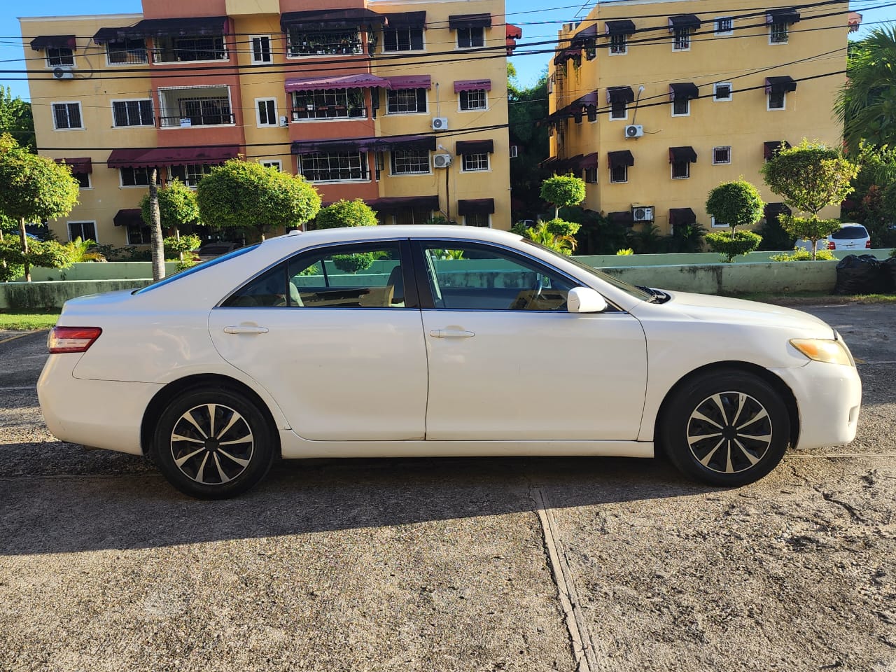 Toyota camry 2010 versión LE  V4 Km. 67000  Foto 7324410-1.jpg