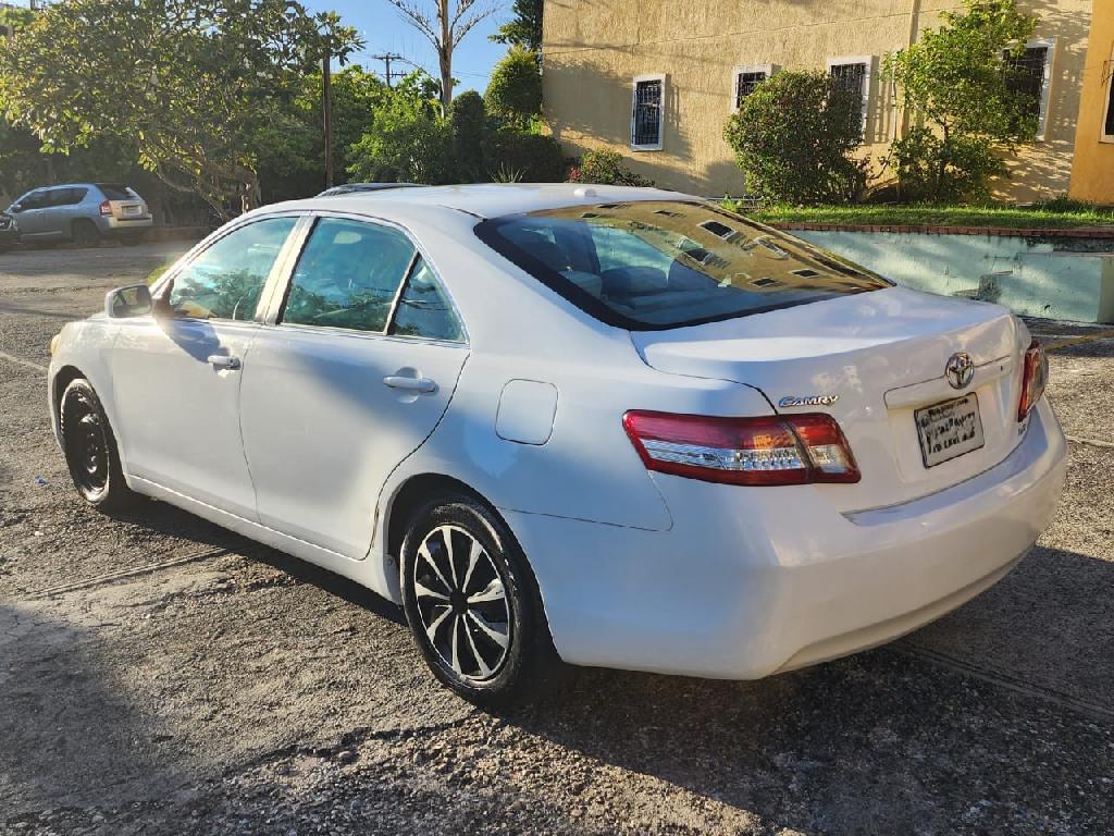 Toyota camry 2010 versión LE  V4 Km. 67000  Foto 7324410-2.jpg