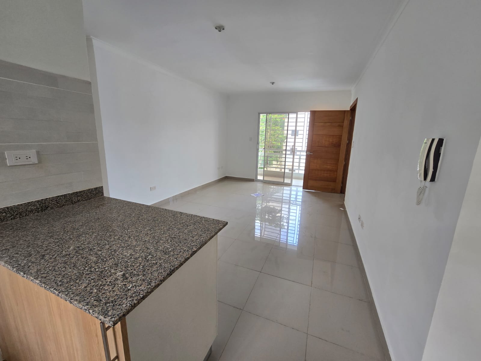 Apartamento con Terraza Privada Jacobo Majluta  4to Piso  82mt2 Foto 7324418-10.jpg