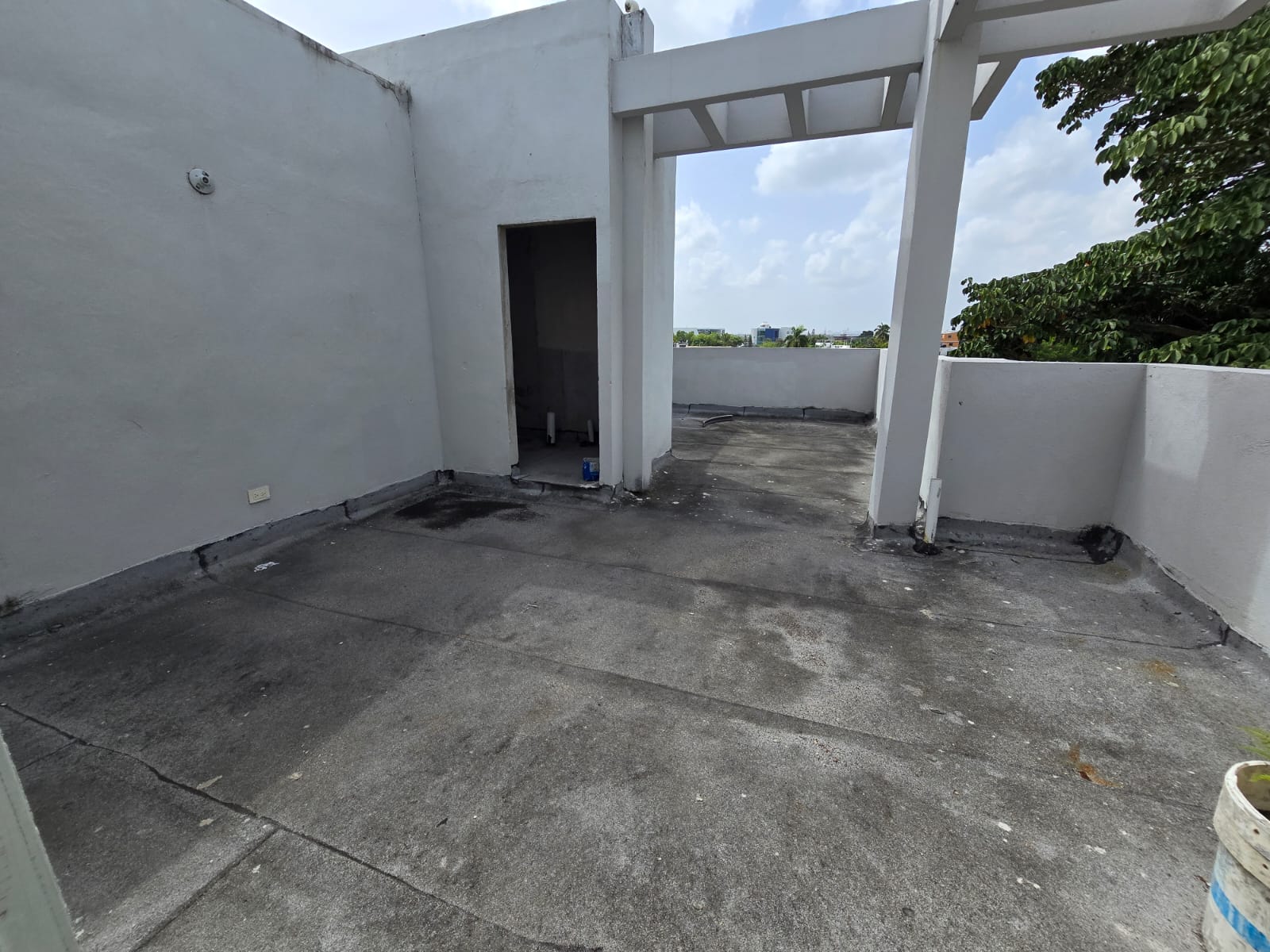 Apartamento con Terraza Privada Jacobo Majluta  4to Piso  82mt2 Foto 7324418-3.jpg