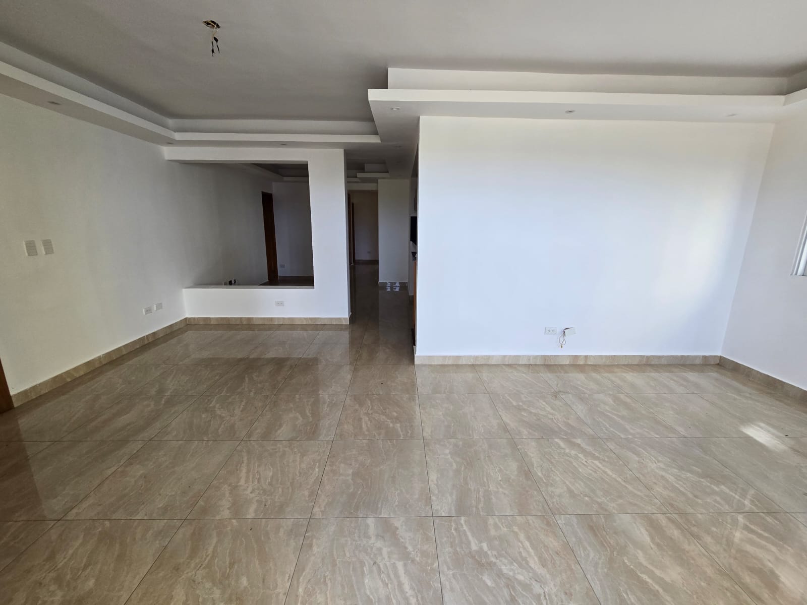2do piso con Terraza en Marañon a pasos de la Jacobo Majluta  Ubicació Foto 7324421-3.jpg