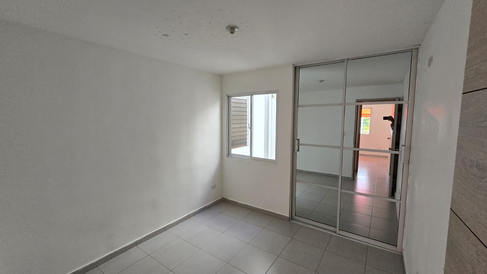 APARTAMENTO EN VENTA  ITA ESTHER JACOBO MAJLUTA  Ubicado ITA ESTHER Foto 7324430-10.jpg