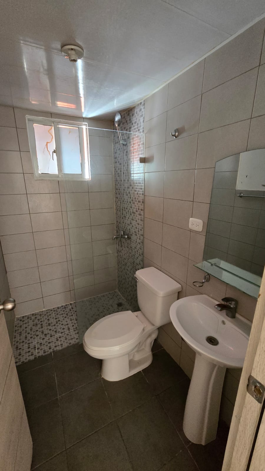 APARTAMENTO EN VENTA  ITA ESTHER JACOBO MAJLUTA  Ubicado ITA ESTHER Foto 7324430-12.jpg