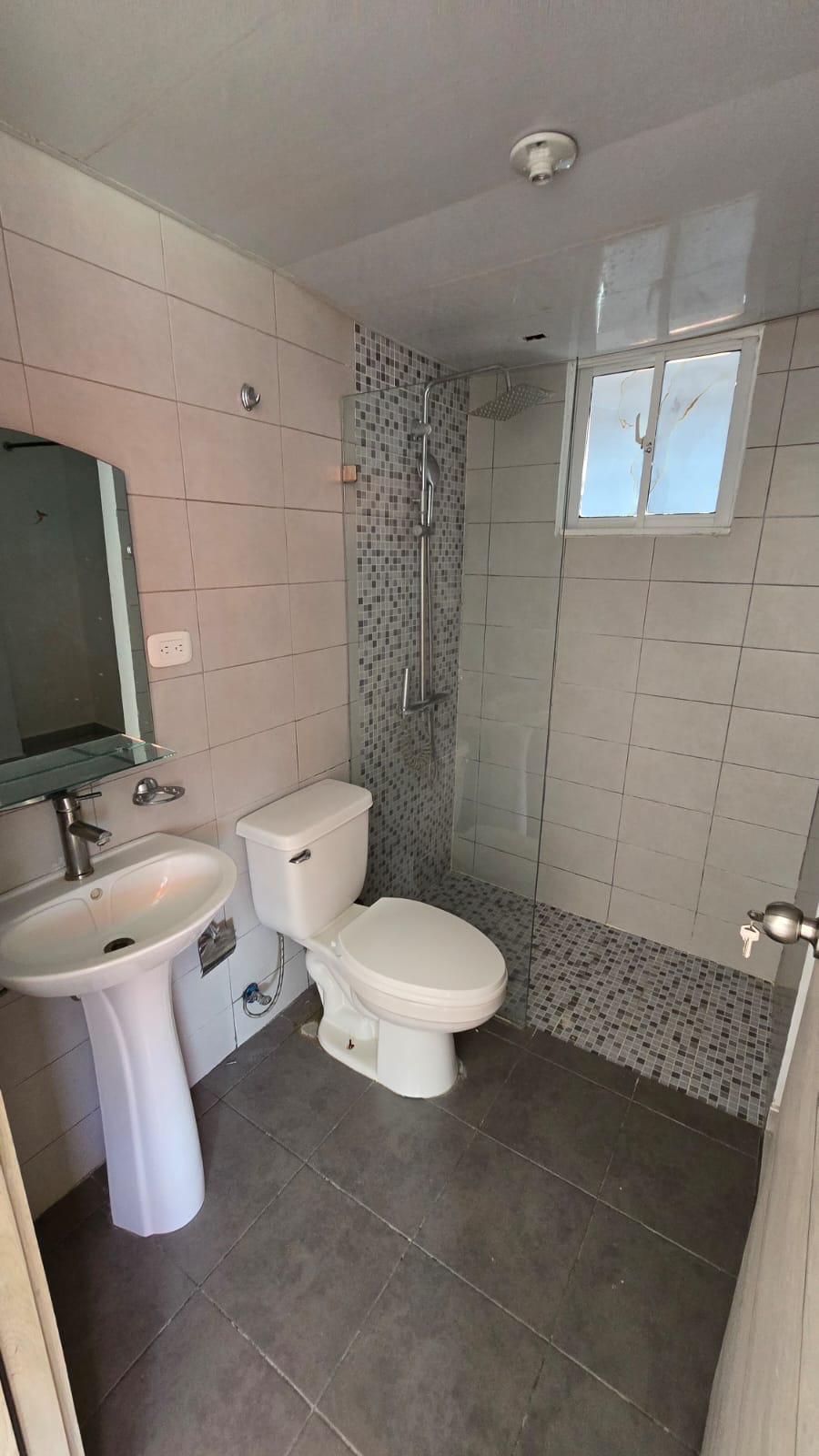 APARTAMENTO EN VENTA  ITA ESTHER JACOBO MAJLUTA  Ubicado ITA ESTHER Foto 7324430-7.jpg