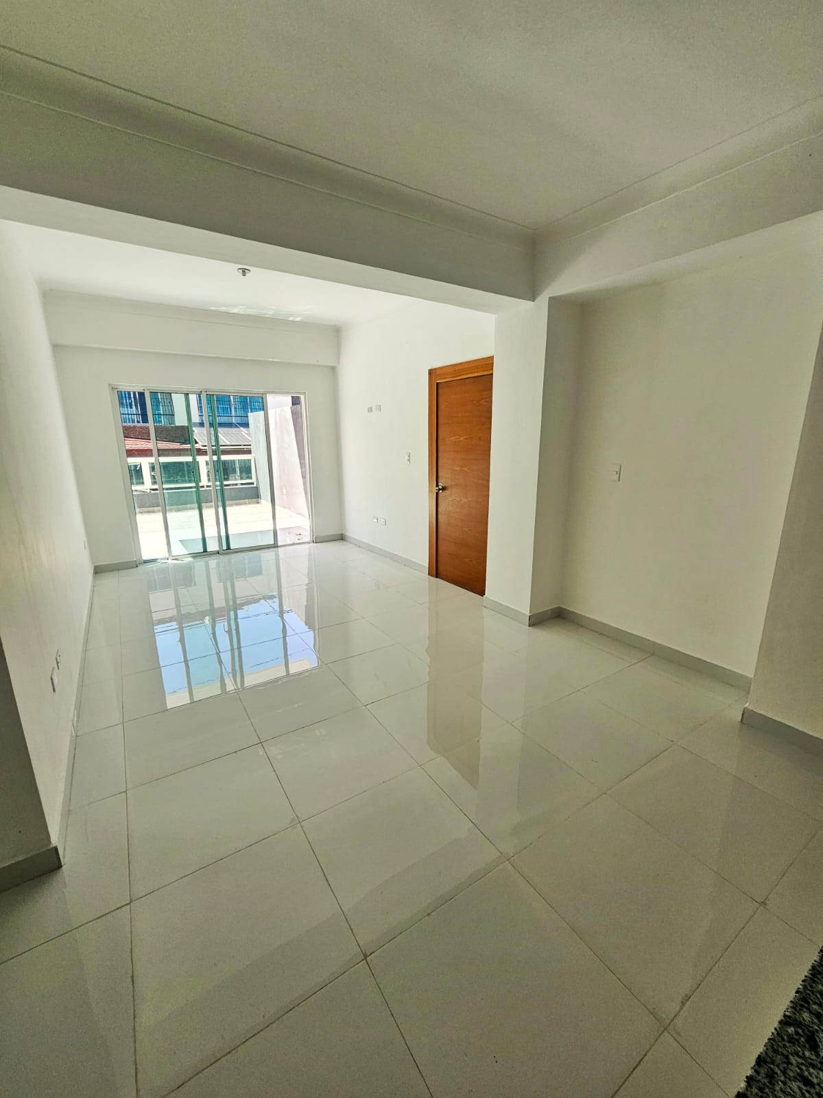 Apartamento Nuevo con terraza en Don Honorio RD11250000  - 2do piso co Foto 7324470-11.jpg