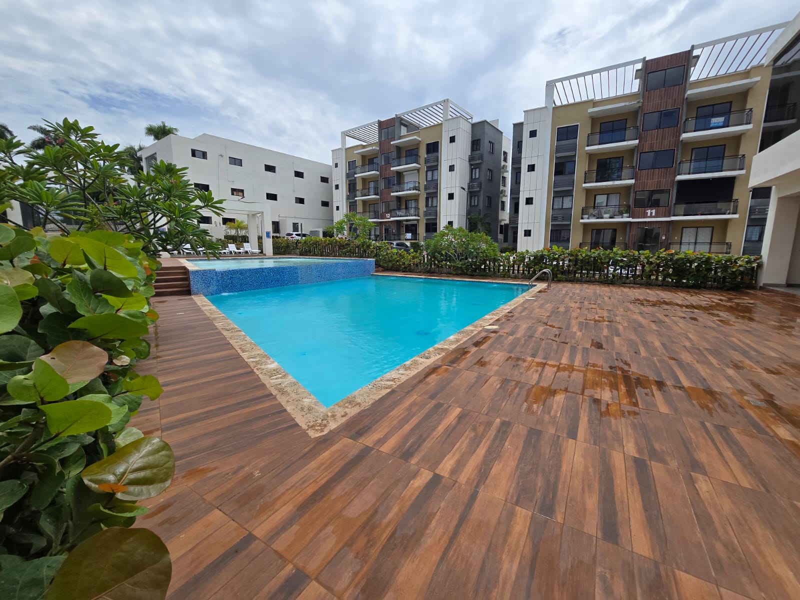 Apartamento en 2do Piso Detrás de la Embajada Americana Residencial Au Foto 7324476-10.jpg