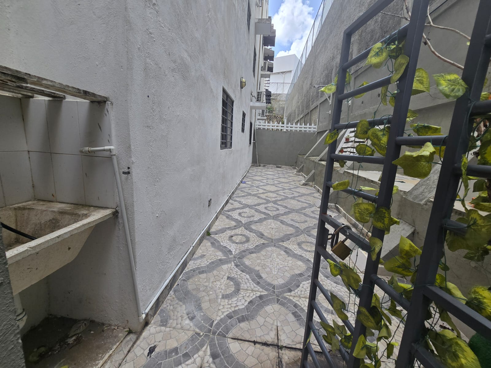 APARTAMENTO EN ALTOS DE ALAMEDA 1er NIVEL CON PATIO PRIVADO   Foto 7324478-5.jpg