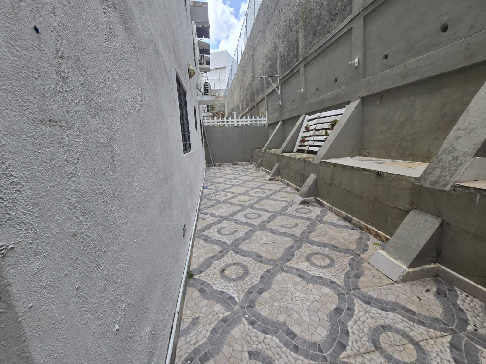 APARTAMENTO EN ALTOS DE ALAMEDA 1er NIVEL CON PATIO PRIVADO   Foto 7324478-6.jpg