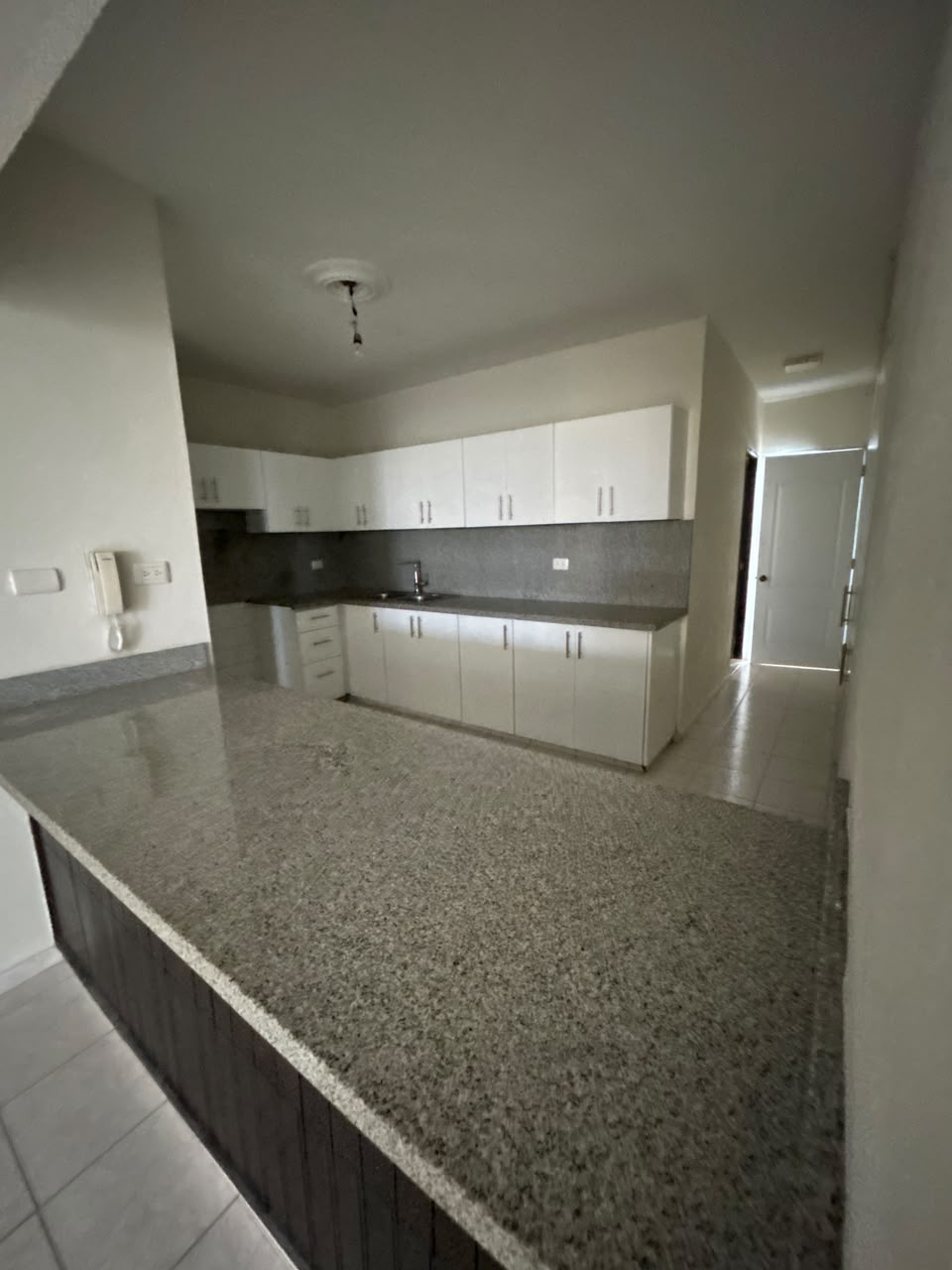 APARTAMENTO EN VENTA  PRIMER NIVEL CON PATIO PRIVADO  EL MILLÓN Foto 7324499-5.jpg