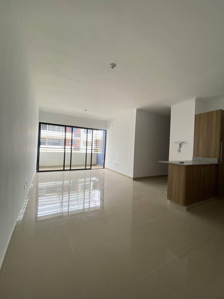 Alquiler de Apartamento en la Charles de Gaulle. Foto 7324518-6.jpg