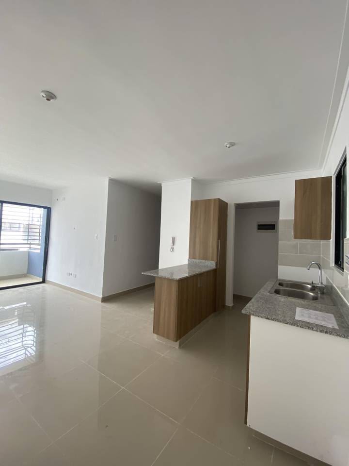 Alquiler de Apartamento en la Charles de Gaulle. Foto 7324518-7.jpg