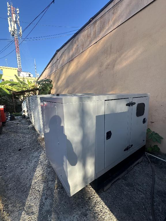 Segura Electro Planta ofrece soluciones eléctricas y plantas de energí Foto 7324673-1.jpg