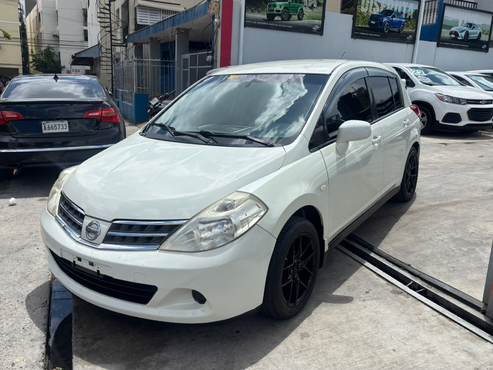 Nissan Tiida 2011 Foto 7324969-7.jpg