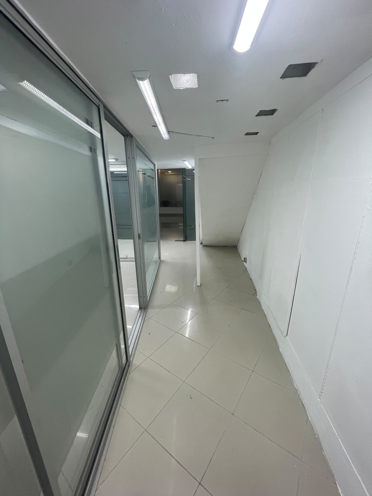 Excelente oportunidad para llevar tu negocio u oficina al siguiente ni Foto 7325119-2.jpg