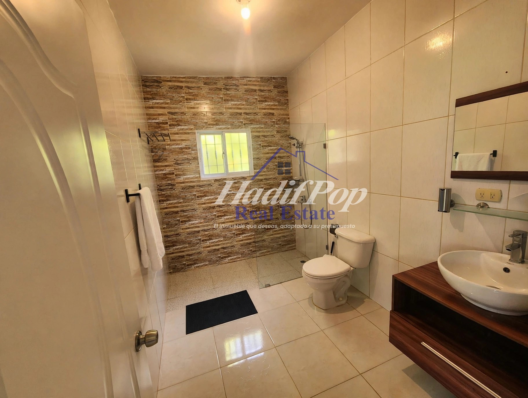 Villa Estilo Europeo en el Campo Maimón Espacio Privacidad y Confort e Foto 7325136-11.jpg
